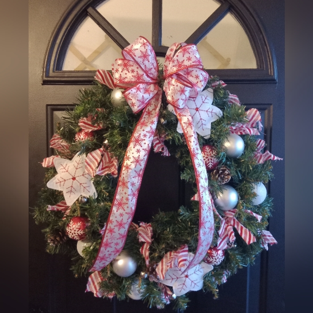SOLD!!!!! Handmade SnowFlake Wreath